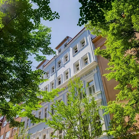 Centrum Bohemia Lux Апартаменты